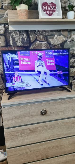 TELEVIZOR LG 32"