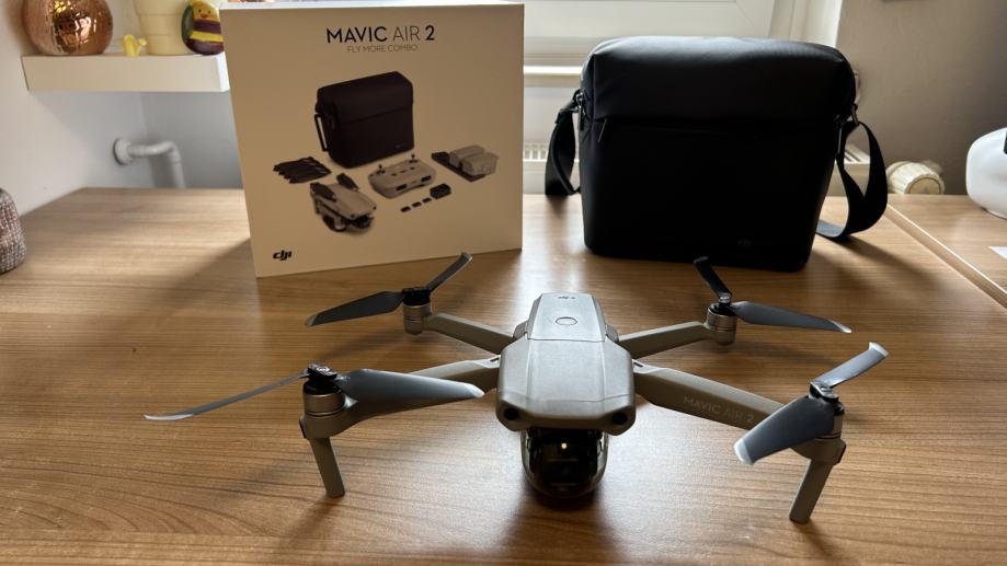 DJI Mavic Air 2 Fly More Combo