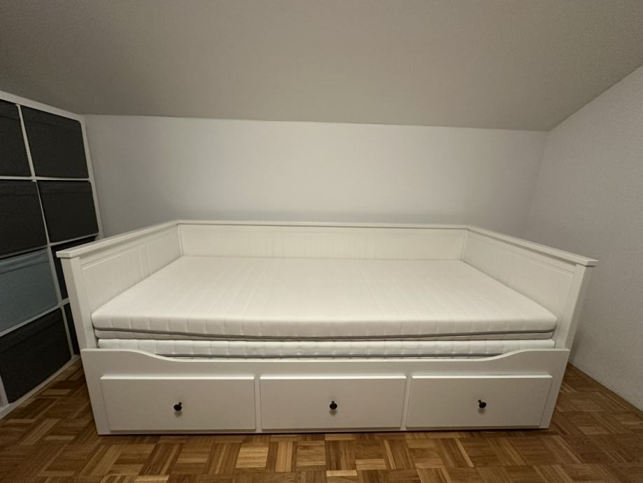 Ikea HEMNES postelja, raztegljiva, komplet latofleksa, vzmetnici