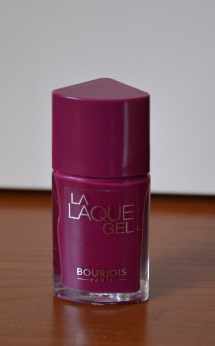 Lak za nohte Bourjois Paris La Laque Gel (Beach Violet)