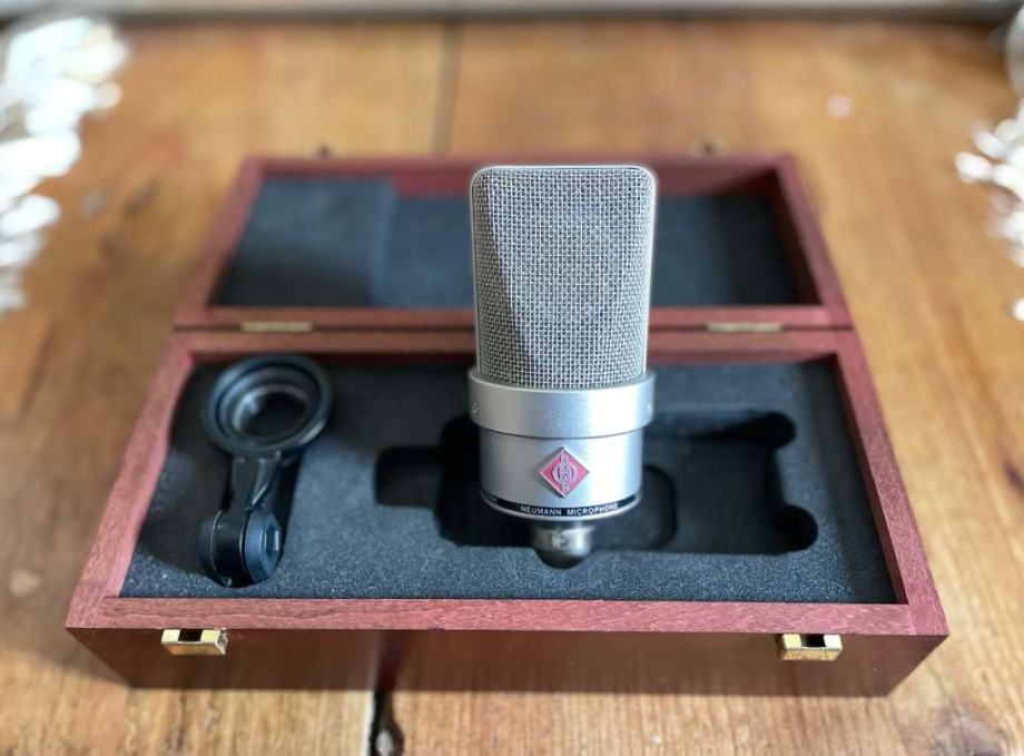 Neumann TLM 103