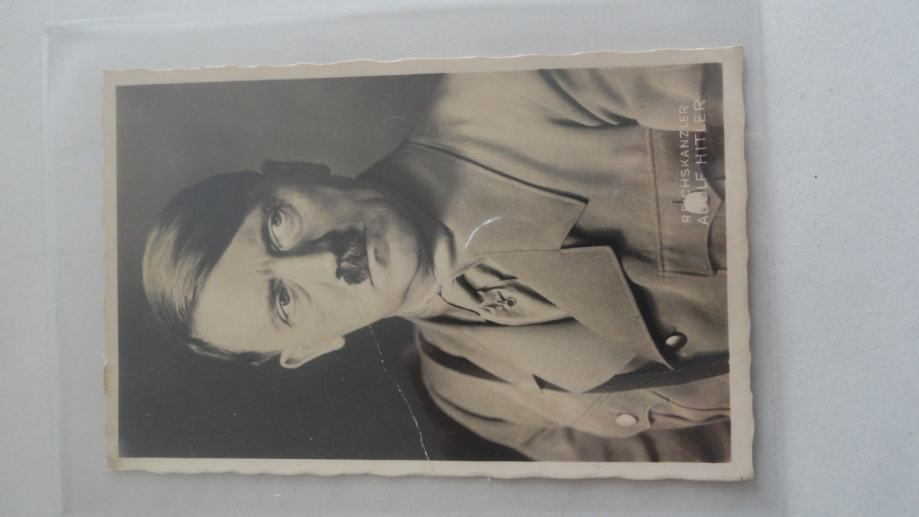 ADOLF HITLER RAZGLEDNICA 1