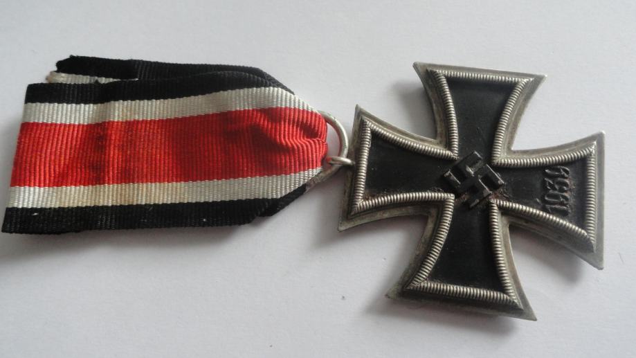 NEMŠKA MEDALJA - eisernes kreuz 2. klasse