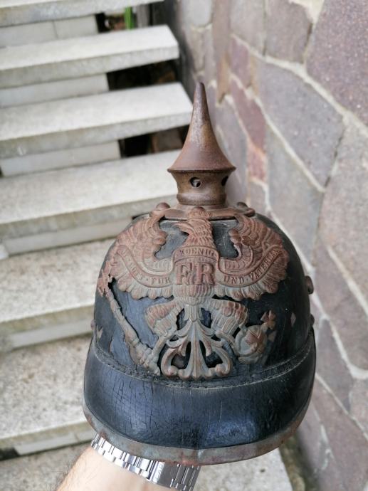 Pickelhaube M1915 pikača čelada ww1