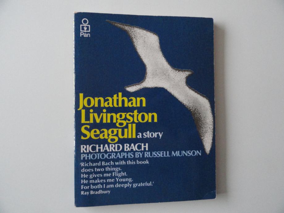 JONATHAN LIVINGSTON SEAGULL, RICHARD BACH