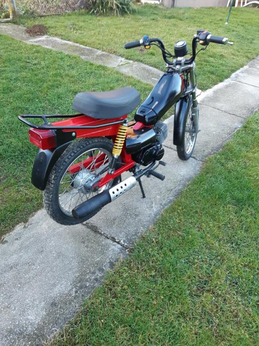 Tomos APN 6 ALPINO 49 Cm3, 2004 L.