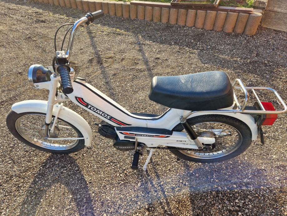 Tomos Automatic a3 z papirji, 1985 l.