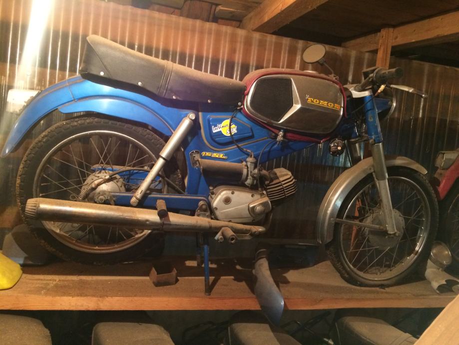 Tomos Colibri 15/sl originalen,1 barva,prodam in dele za razne Tomose, 1978 l.