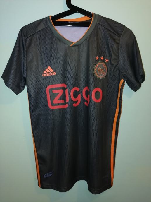 Dres AJAX  AMSTERDAM 10 Tadić small