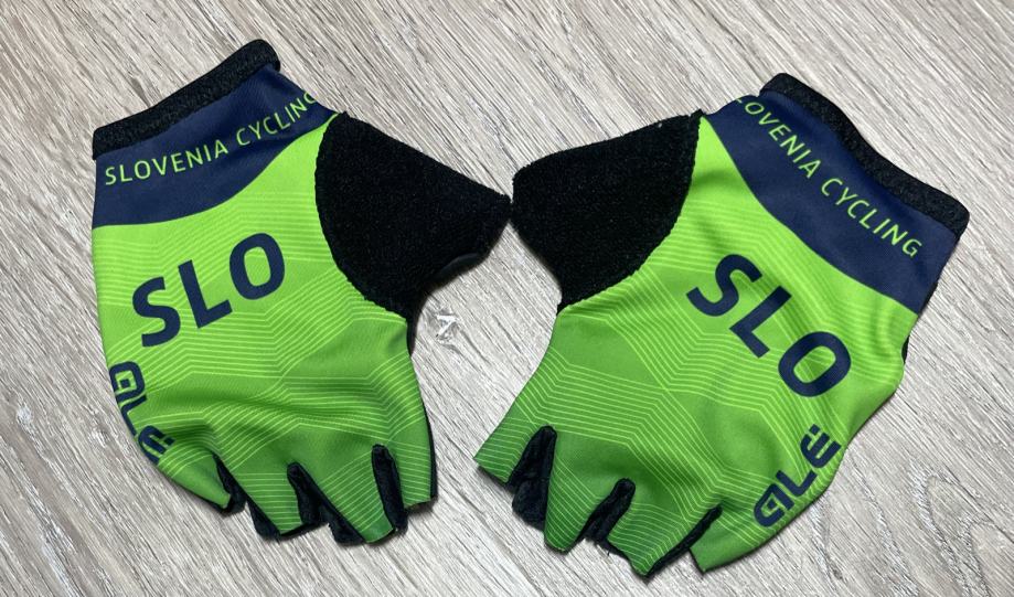 Kolesarske rokavice, Slovenija. 2023, Ale cycling