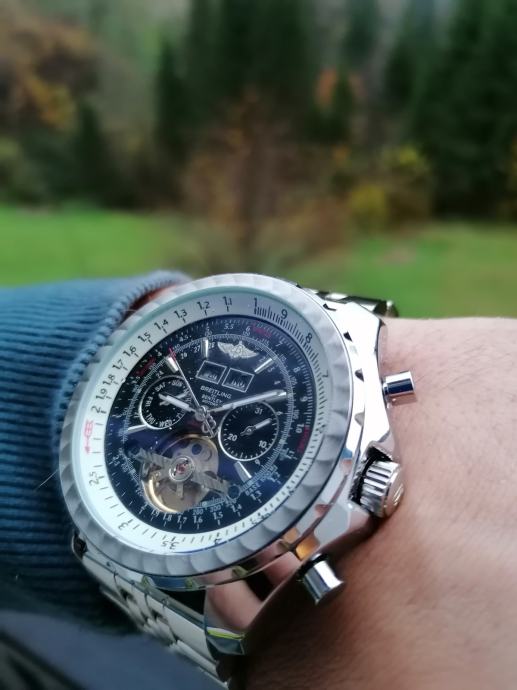  BREITLING  Bentley rolex  audemars hublot omega heuer 