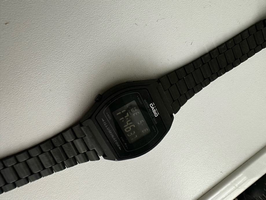 Casio moška ročna ura