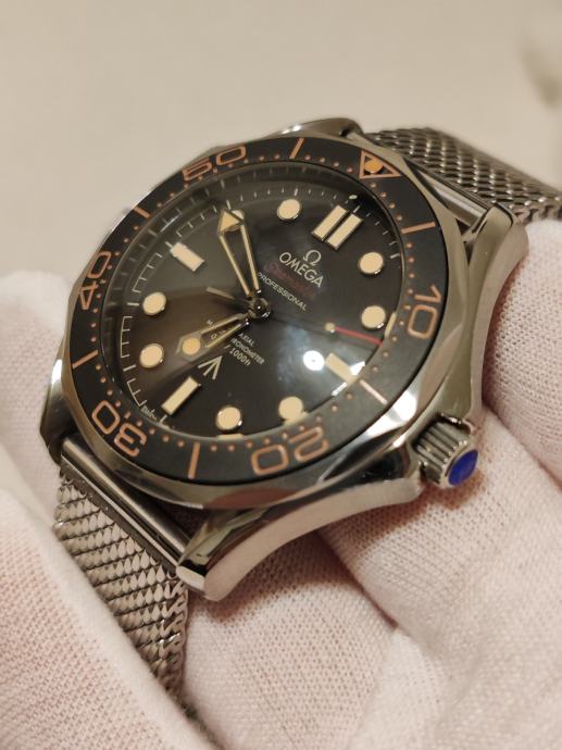 Omega seamaster 007