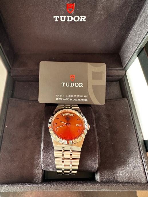 Tudor Royal Black