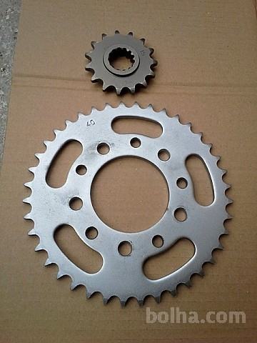 Honda seven fifty CB verižnik set zobnik sprocket front rear