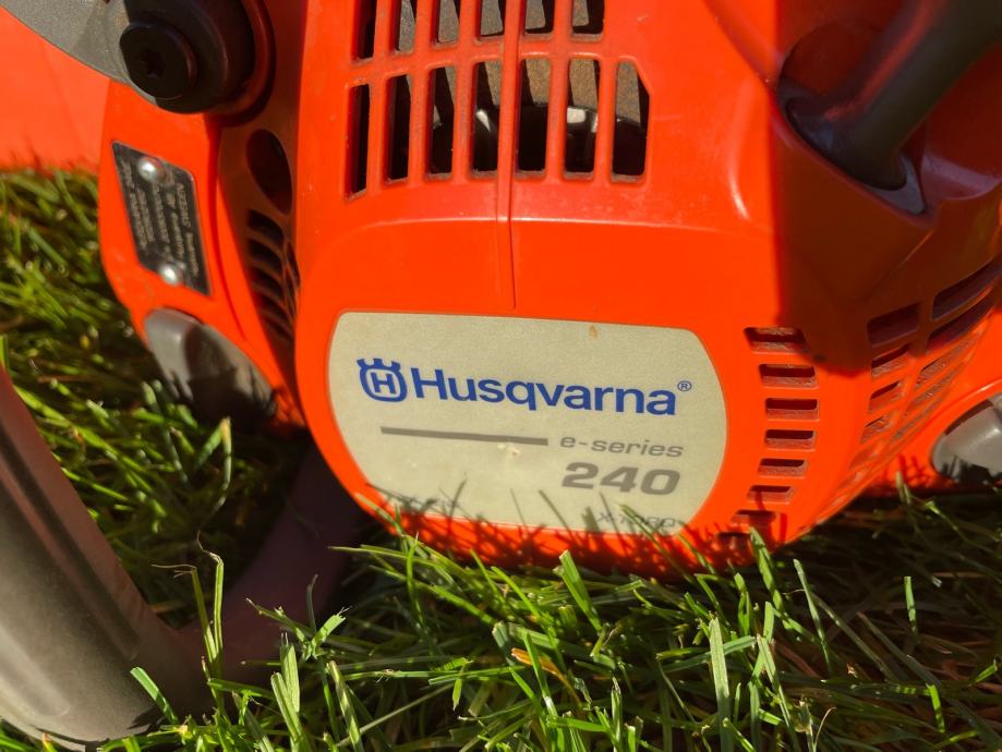 husqvarna-240e