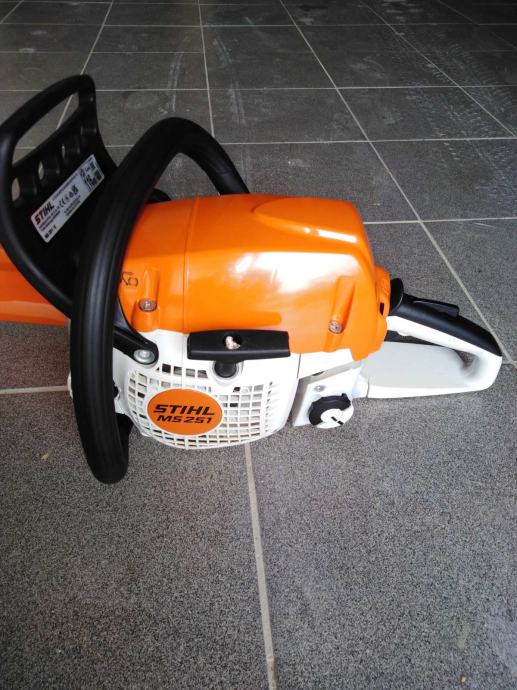 Stihl MS 251