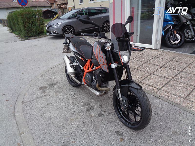 KTM DUKE 690, 2014 l.