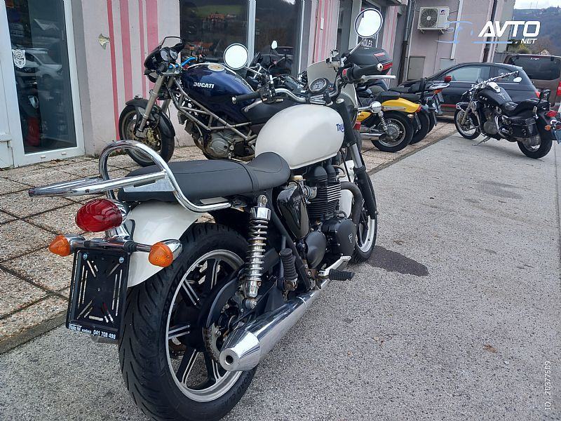 Triumph Bonneville L