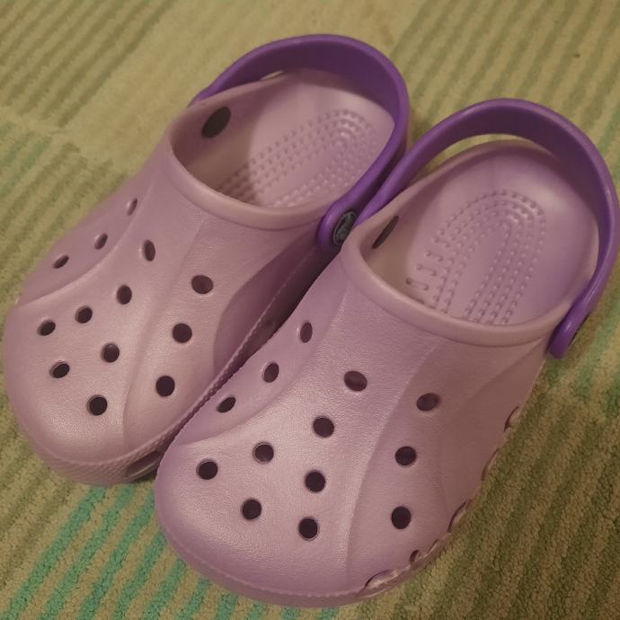 Crocs J1 dekliški 32-33 kot novi