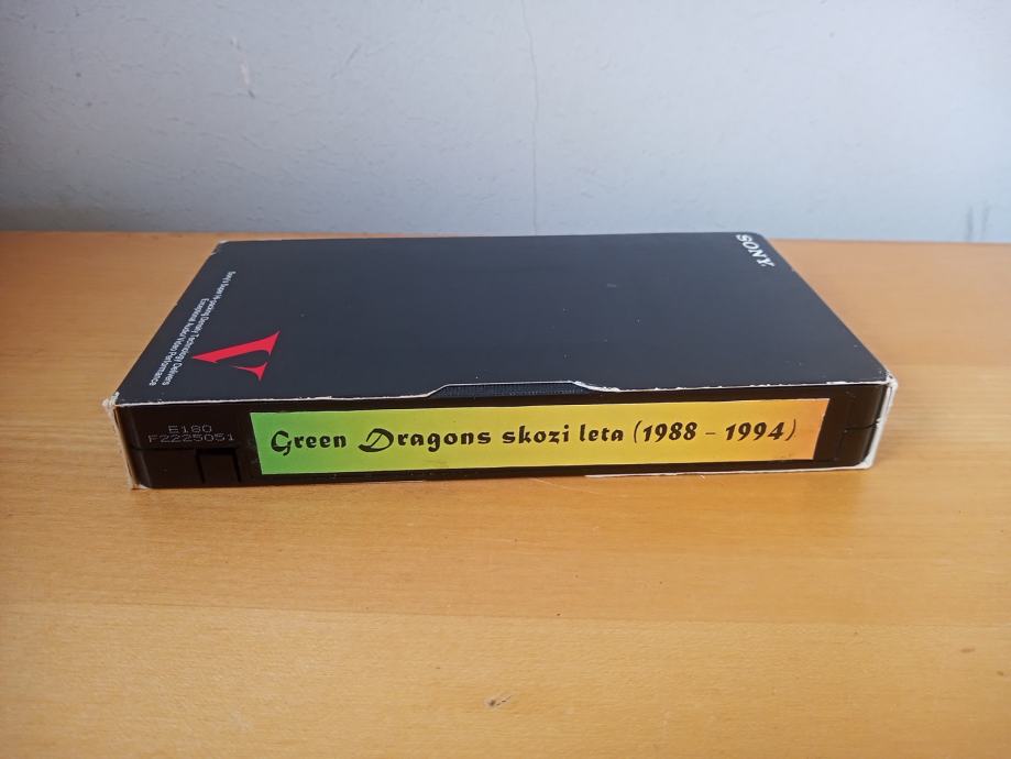 Green Dragons VHS kaseta