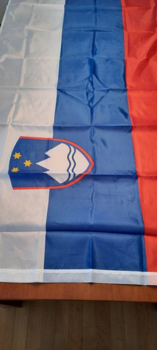 SLOVENSKA ZASTAVA 150X90-BOLJŠA KVALITETA,NOVO!