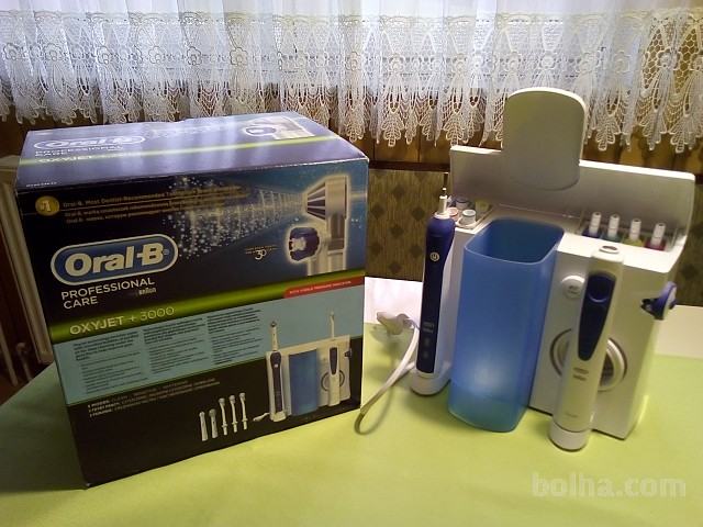 Oral-B Professional Care 3000 & OxyJet