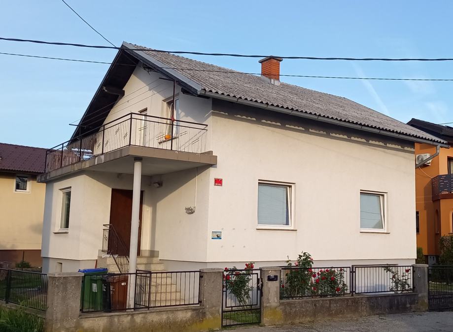 Hiša; Maribor - Brezje - 194,1m2 - parcela - 572m2 (prodaja)