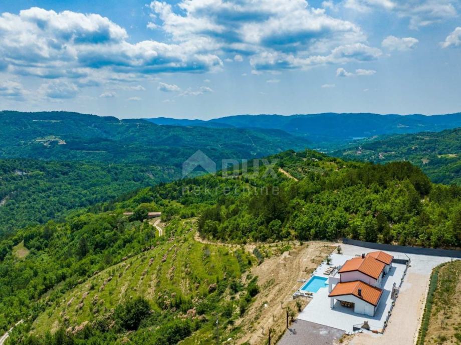 ISTRA, EDINSTVENA HACIENDA NA TRŽIŠČU! (prodaja)