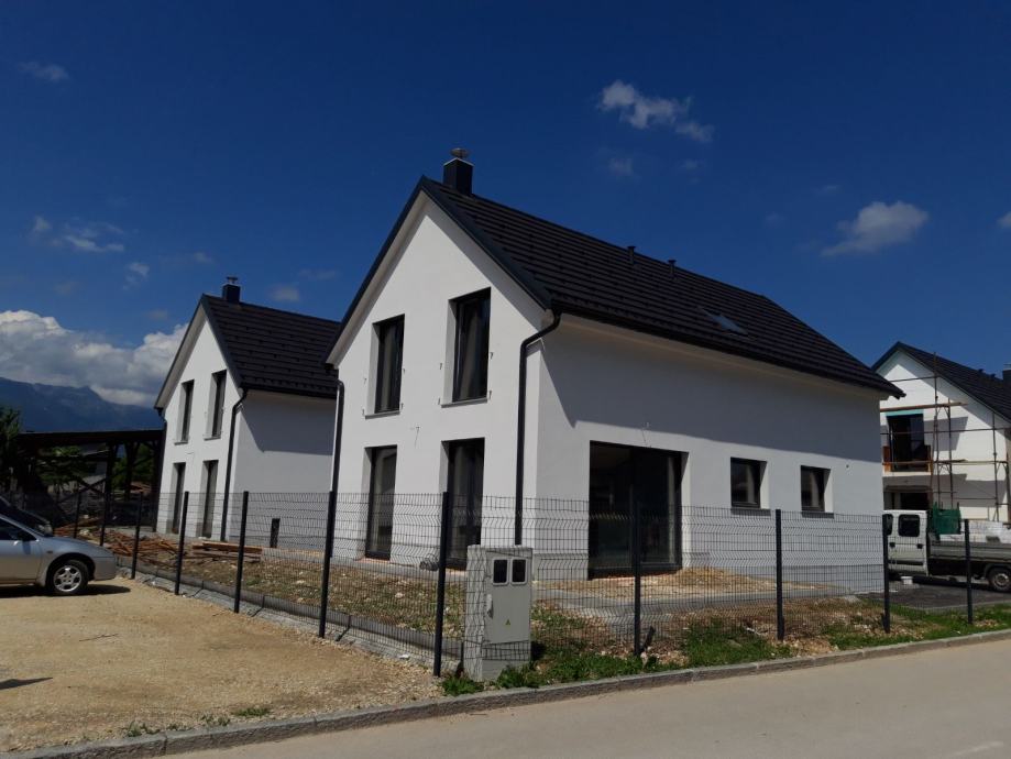 Lokacija hiše: Moste, 127.00 m2 Komenda (prodaja)