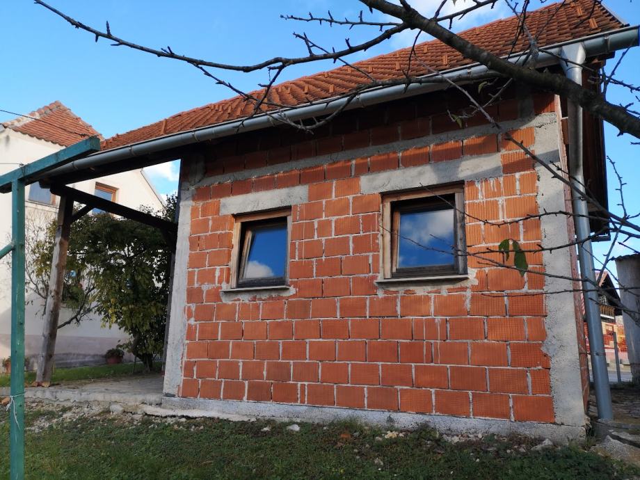 Lokacija poslovnega prostora: Šentjur, 53,60 m2 (prodaja)