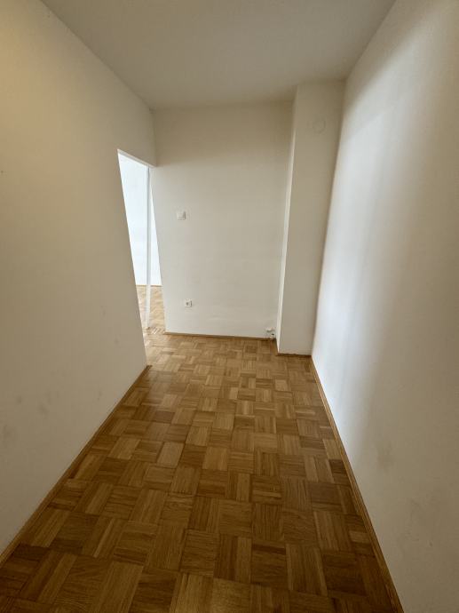 Lokacija stanovanja: arnolda tovornika ul., 64.00 m2 (oddaja)