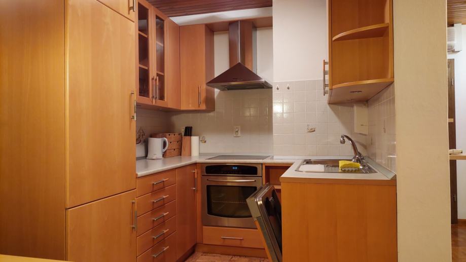 Lokacija stanovanja: Dravlje, 65.00 m2 (oddaja)