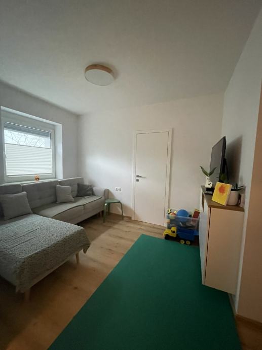 Lokacija stanovanja: Kranj, 33.00 m2 (prodaja)