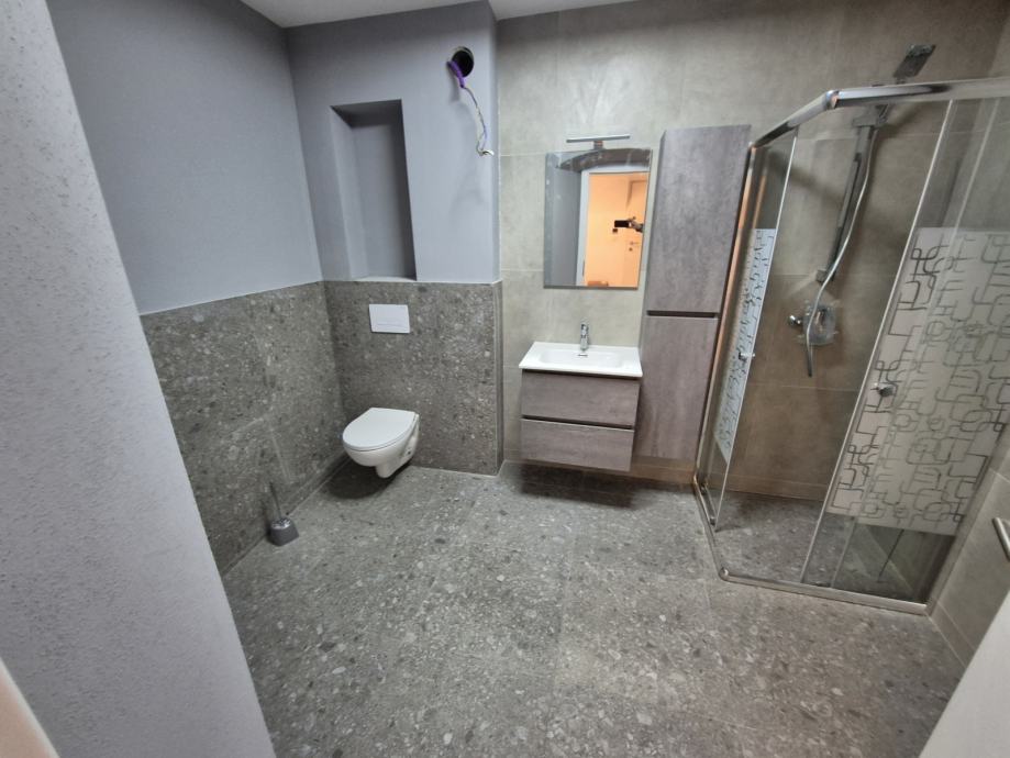 Lokacija stanovanja: Kranj, 61.00 m2 (prodaja)