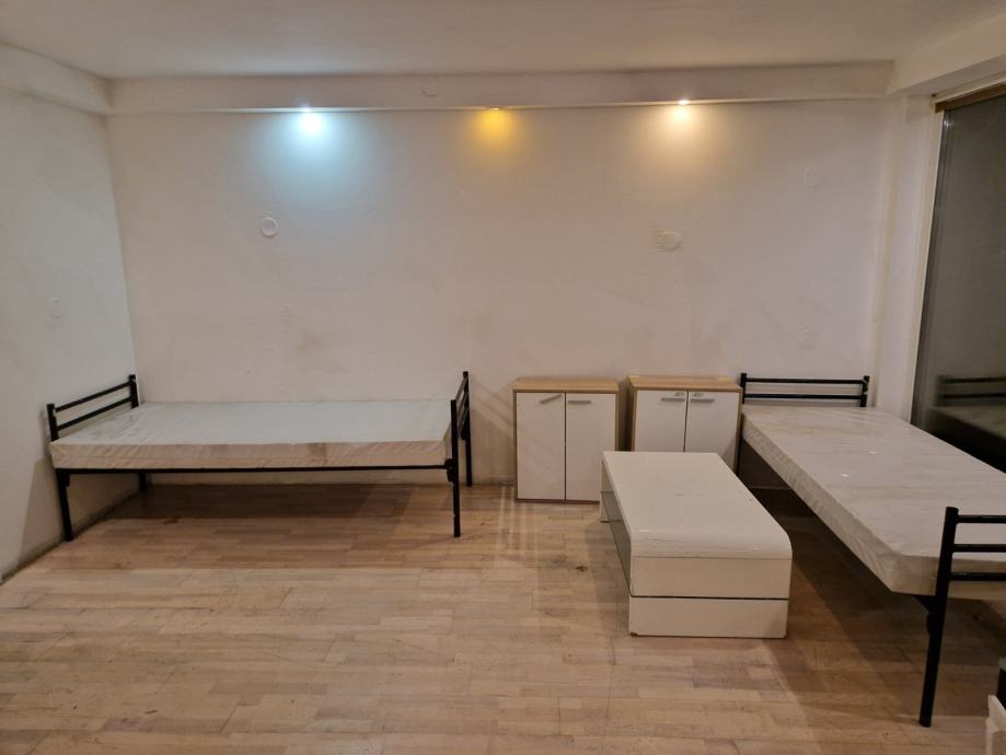 Lokacija stanovanja: Moste, 50.00 m2 (oddaja)