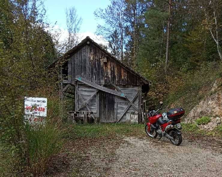 Parcela: Ostrožnik, 3700 m2