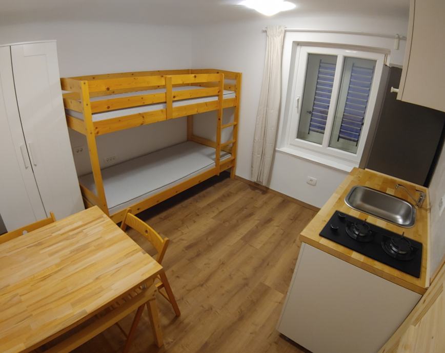 Vaš mali dom ali vikend na morju - Nano Flat Piran - garsonjera (oddaja)