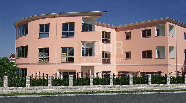 Poslovni prostor Rovinj, 1.260,41m2 (prodaja)