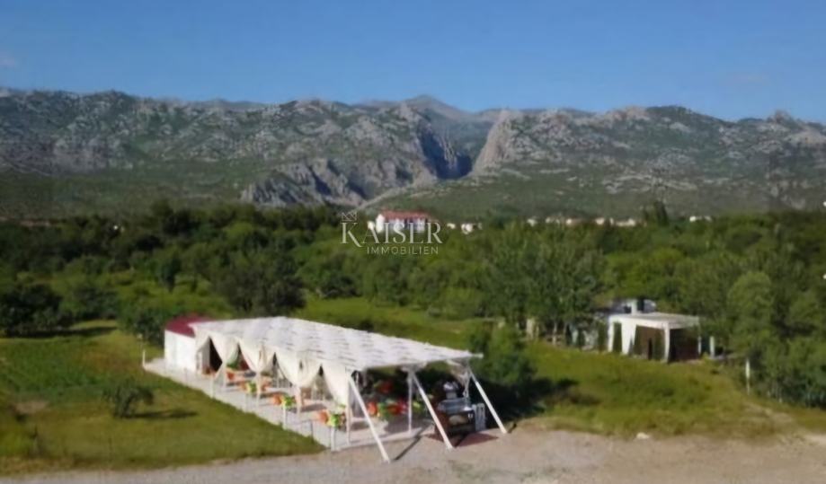 Poslovni prostor Seline, Starigrad, 250m2 (prodaja)