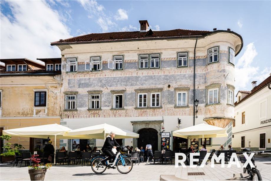 Prodamo poznano poslovno stanovanjsko stavbo (prodaja)