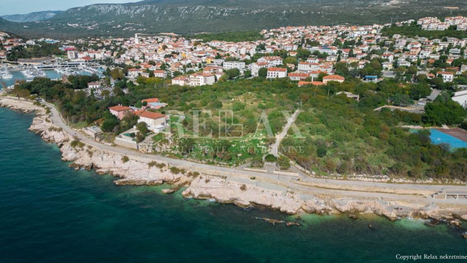 Novi Vinodolski - zemljišče prva vrsta do morja za gradnjo hotela