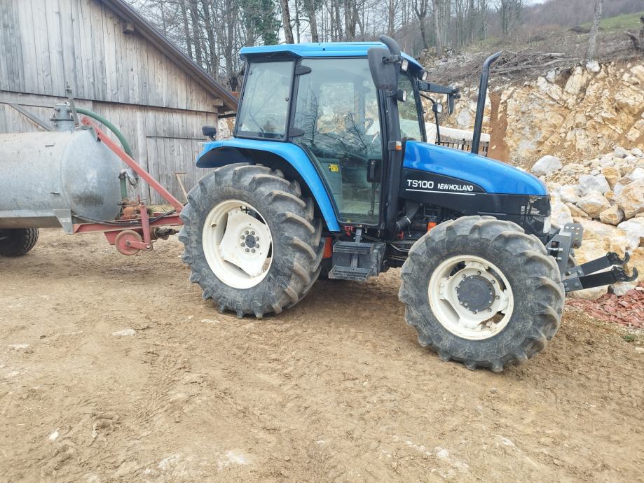 New Holland TS90