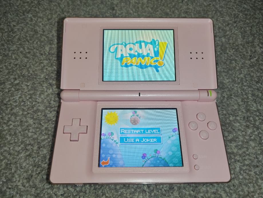 Nintendo DS Lite