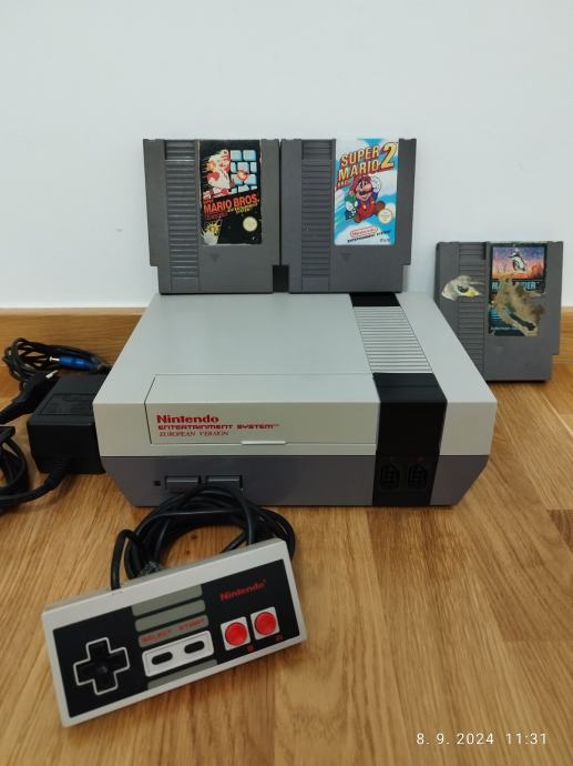 Original Nintendo NES Super Mario