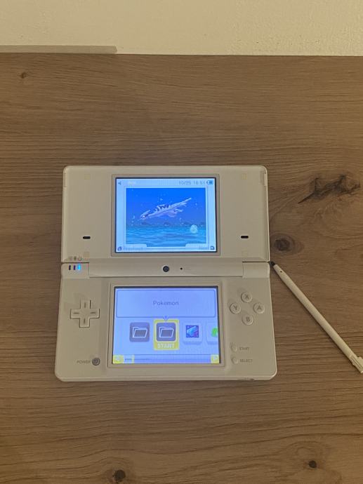 Nintendo DSi - odklenjen