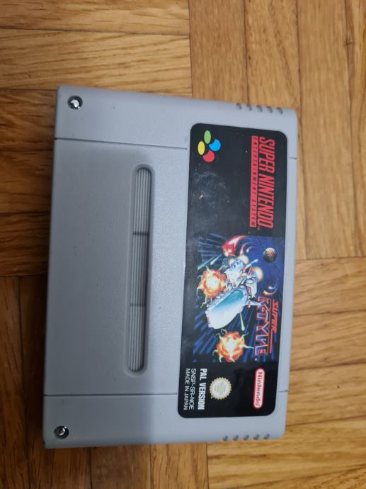 Nintendo SNES Igra Super R-Type