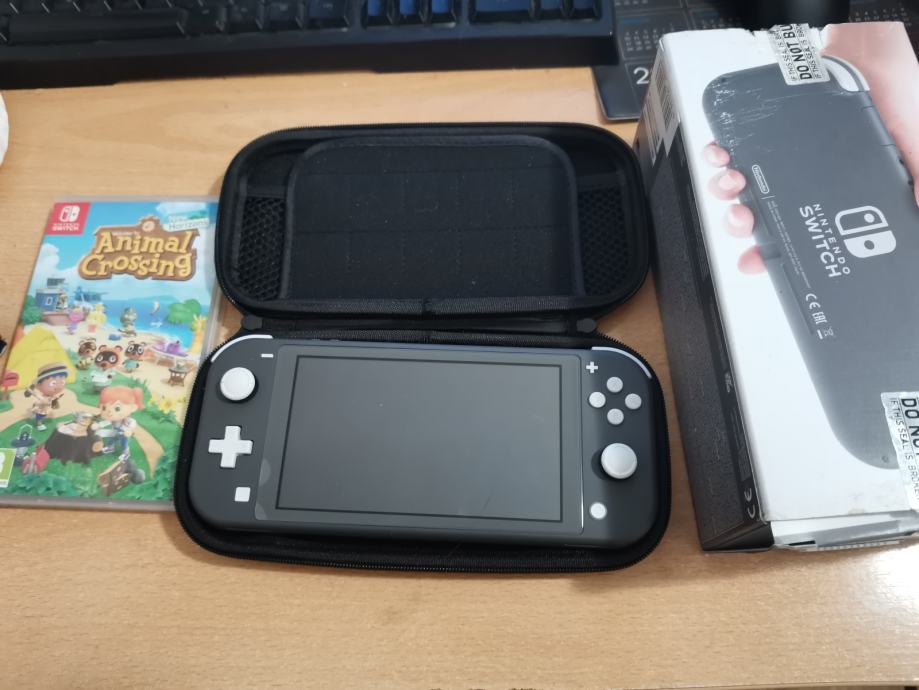 Nintendo Switch Lite Gray + Animal Crossing Horizons + Case