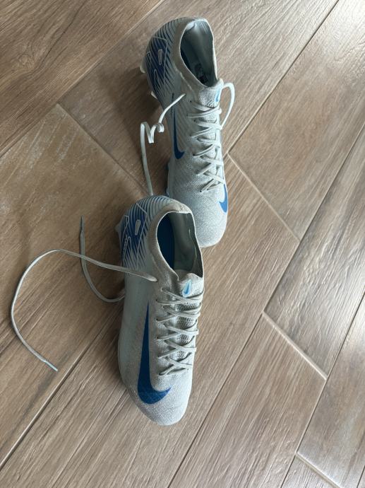 Kopačke Nike Air Zoom Merc Vapor XVI ELIT št.45,5