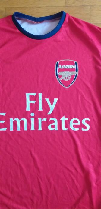 UNIKATNA NOGOMETNA MAJICA ARSENAL FLY EMIRATES